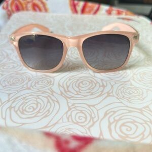 Sunglasses No Brand Blush Pink